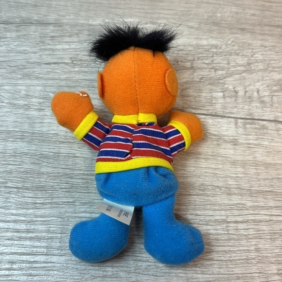 Kellogg’s Sesame Street Mini Beans 1999 Plush Ernie - Picture 2 of 4